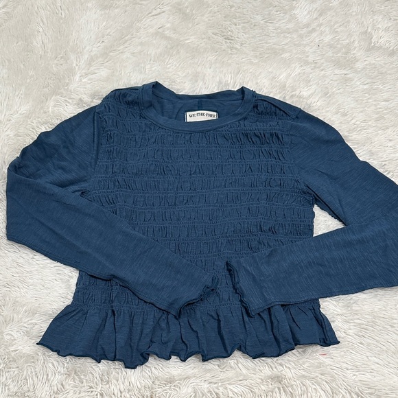 Free People Tops - 🌴 NWT Free People Smocked Ruffle Hem Top